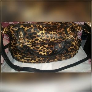 MODA LUXE PURSE